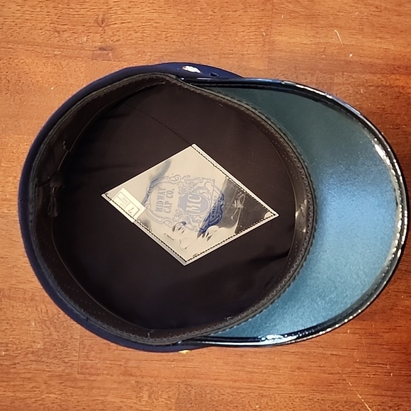 Midway Bell Crown Cap 7 - Picture 4 of 6